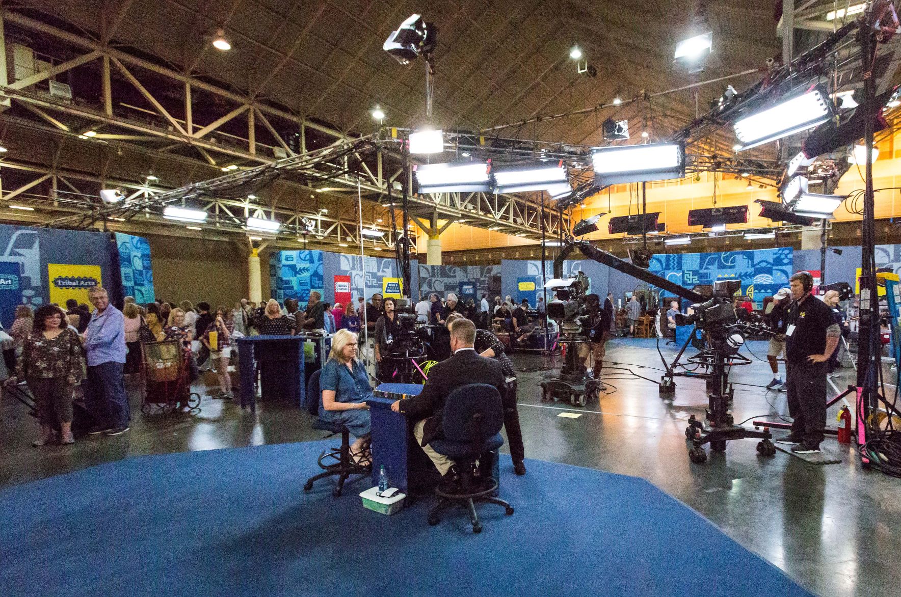 NO.antiquesroadshow025.epl.072917-.jpg